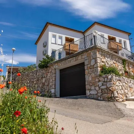 Mario Apartman *
